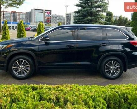Черный Тойота Хайлендер, объемом двигателя 3.46 л и пробегом 107 тыс. км за 25800 $, фото 38 на Automoto.ua