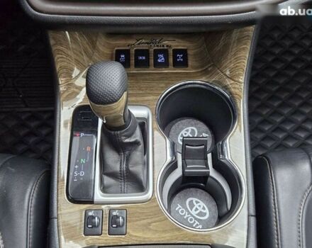 Чорний Тойота Хайлендер, об'ємом двигуна 3.5 л та пробігом 110 тис. км за 31300 $, фото 24 на Automoto.ua