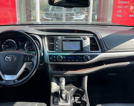 Чорний Тойота Хайлендер, об'ємом двигуна 2.67 л та пробігом 146 тис. км за 25629 $, фото 7 на Automoto.ua