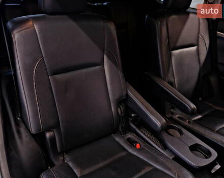 Чорний Тойота Хайлендер, об'ємом двигуна 3.5 л та пробігом 164 тис. км за 25900 $, фото 44 на Automoto.ua