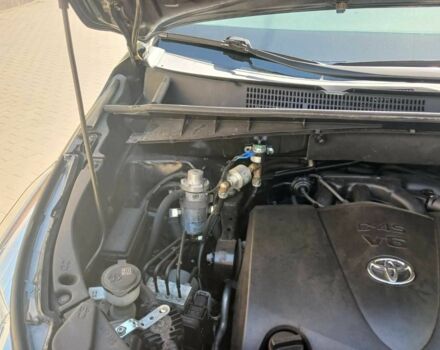 Черный Тойота Хайлендер, объемом двигателя 3.5 л и пробегом 203 тыс. км за 26500 $, фото 4 на Automoto.ua