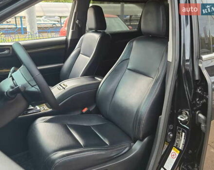 Черный Тойота Хайлендер, объемом двигателя 3.5 л и пробегом 110 тыс. км за 29200 $, фото 14 на Automoto.ua