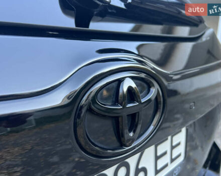 Черный Тойота Хайлендер, объемом двигателя 3.46 л и пробегом 200 тыс. км за 24500 $, фото 31 на Automoto.ua