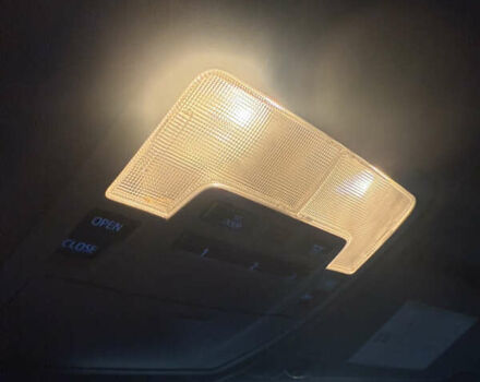 Черный Тойота Хайлендер, объемом двигателя 3.46 л и пробегом 123 тыс. км за 27000 $, фото 43 на Automoto.ua