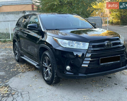 Черный Тойота Хайлендер, объемом двигателя 3.46 л и пробегом 200 тыс. км за 24500 $, фото 26 на Automoto.ua