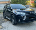 Черный Тойота Хайлендер, объемом двигателя 3.46 л и пробегом 200 тыс. км за 24500 $, фото 26 на Automoto.ua