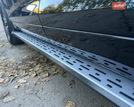 Черный Тойота Хайлендер, объемом двигателя 3.46 л и пробегом 200 тыс. км за 24500 $, фото 29 на Automoto.ua