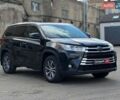 Черный Тойота Хайлендер, объемом двигателя 3.5 л и пробегом 225 тыс. км за 25990 $, фото 14 на Automoto.ua