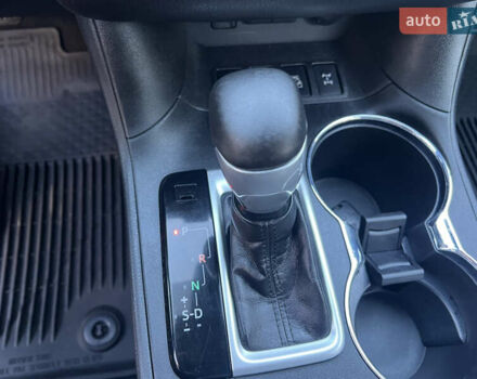 Черный Тойота Хайлендер, объемом двигателя 3.46 л и пробегом 200 тыс. км за 24500 $, фото 46 на Automoto.ua