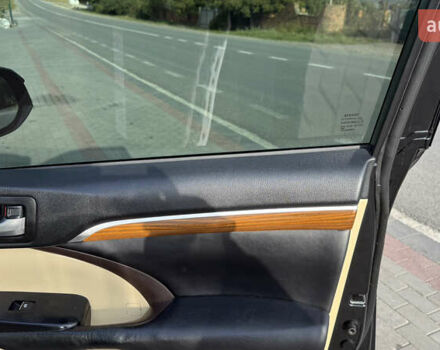 Черный Тойота Хайлендер, объемом двигателя 3.46 л и пробегом 394 тыс. км за 27800 $, фото 21 на Automoto.ua