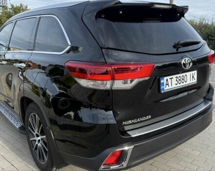 Черный Тойота Хайлендер, объемом двигателя 3.5 л и пробегом 393 тыс. км за 25000 $, фото 3 на Automoto.ua