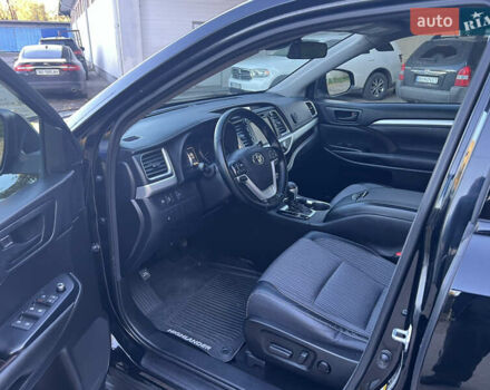 Черный Тойота Хайлендер, объемом двигателя 3.46 л и пробегом 200 тыс. км за 24500 $, фото 36 на Automoto.ua