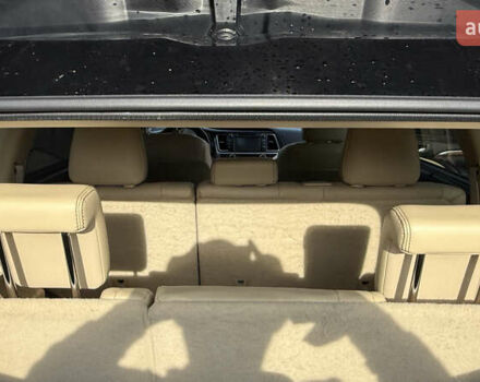 Черный Тойота Хайлендер, объемом двигателя 3.46 л и пробегом 394 тыс. км за 27800 $, фото 14 на Automoto.ua