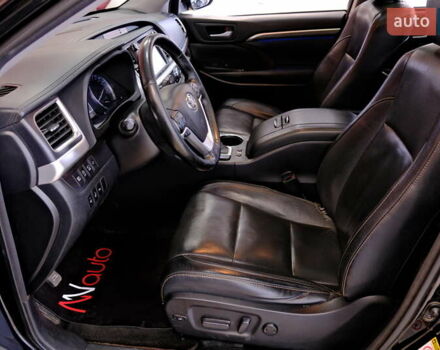 Чорний Тойота Хайлендер, об'ємом двигуна 3.5 л та пробігом 164 тис. км за 25900 $, фото 33 на Automoto.ua