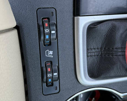 Черный Тойота Хайлендер, объемом двигателя 3.46 л и пробегом 394 тыс. км за 27800 $, фото 25 на Automoto.ua