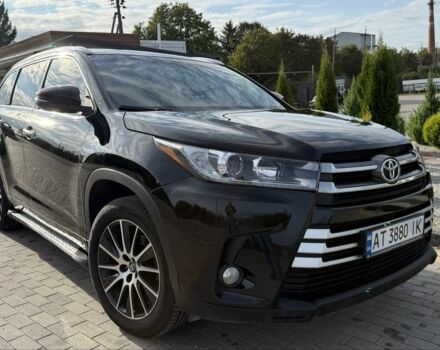Черный Тойота Хайлендер, объемом двигателя 3.5 л и пробегом 393 тыс. км за 25000 $, фото 4 на Automoto.ua