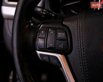 Чорний Тойота Хайлендер, об'ємом двигуна 3.5 л та пробігом 164 тис. км за 25900 $, фото 27 на Automoto.ua