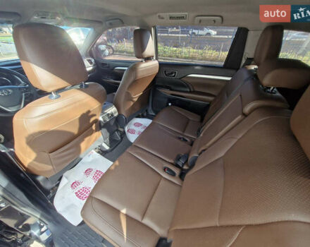 Черный Тойота Хайлендер, объемом двигателя 3.5 л и пробегом 49 тыс. км за 20900 $, фото 15 на Automoto.ua