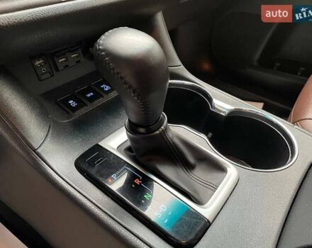 Черный Тойота Хайлендер, объемом двигателя 3.5 л и пробегом 49 тыс. км за 28500 $, фото 13 на Automoto.ua