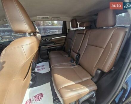 Черный Тойота Хайлендер, объемом двигателя 3.46 л и пробегом 49 тыс. км за 23700 $, фото 13 на Automoto.ua