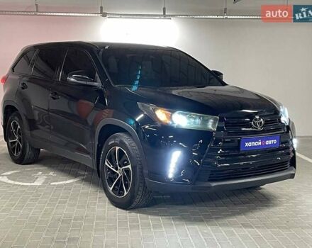 Черный Тойота Хайлендер, объемом двигателя 3.5 л и пробегом 49 тыс. км за 28500 $, фото 6 на Automoto.ua