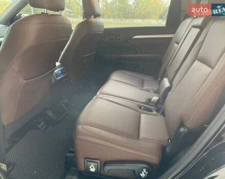 Черный Тойота Хайлендер, объемом двигателя 3.5 л и пробегом 49 тыс. км за 28500 $, фото 11 на Automoto.ua