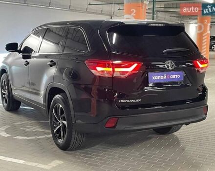 Черный Тойота Хайлендер, объемом двигателя 3.5 л и пробегом 49 тыс. км за 28500 $, фото 7 на Automoto.ua