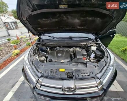 Чорний Тойота Хайлендер, об'ємом двигуна 3.46 л та пробігом 160 тис. км за 35200 $, фото 20 на Automoto.ua