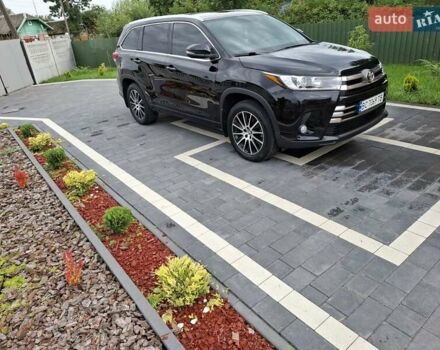 Чорний Тойота Хайлендер, об'ємом двигуна 3.46 л та пробігом 160 тис. км за 35200 $, фото 9 на Automoto.ua