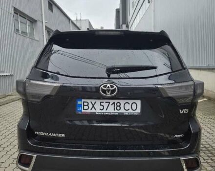 Черный Тойота Хайлендер, объемом двигателя 3.46 л и пробегом 193 тыс. км за 30000 $, фото 8 на Automoto.ua