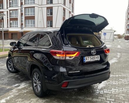 Черный Тойота Хайлендер, объемом двигателя 3.5 л и пробегом 97 тыс. км за 29999 $, фото 1 на Automoto.ua