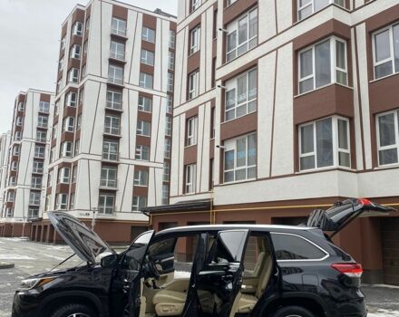 Черный Тойота Хайлендер, объемом двигателя 3.5 л и пробегом 97 тыс. км за 29999 $, фото 18 на Automoto.ua