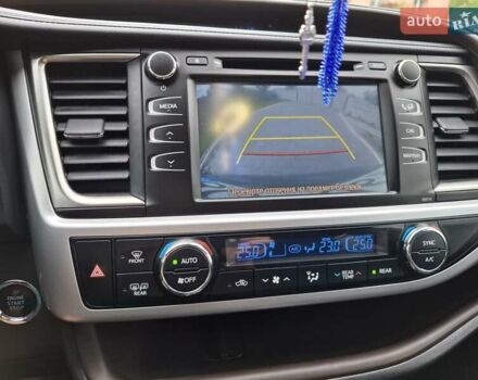 Чорний Тойота Хайлендер, об'ємом двигуна 3.46 л та пробігом 160 тис. км за 35200 $, фото 14 на Automoto.ua