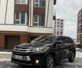 Черный Тойота Хайлендер, объемом двигателя 3.5 л и пробегом 97 тыс. км за 29999 $, фото 1 на Automoto.ua