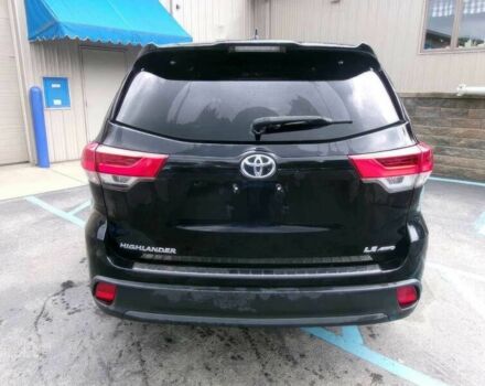 Черный Тойота Хайлендер, объемом двигателя 3.5 л и пробегом 41 тыс. км за 26000 $, фото 4 на Automoto.ua