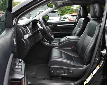 Чорний Тойота Хайлендер, об'ємом двигуна 3.5 л та пробігом 44 тис. км за 14200 $, фото 5 на Automoto.ua