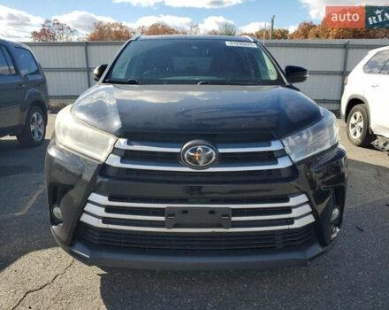 Черный Тойота Хайлендер, объемом двигателя 3.46 л и пробегом 104 тыс. км за 9000 $, фото 4 на Automoto.ua