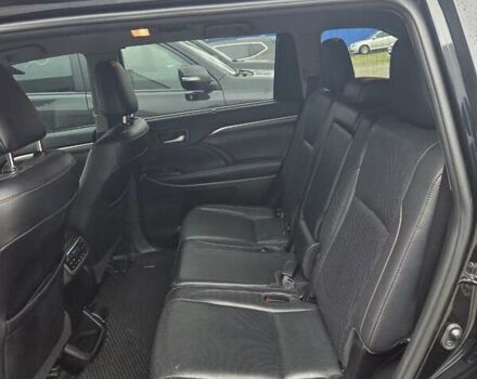 Черный Тойота Хайлендер, объемом двигателя 3.46 л и пробегом 193 тыс. км за 30000 $, фото 14 на Automoto.ua