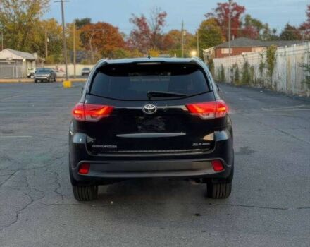 Черный Тойота Хайлендер, объемом двигателя 3.5 л и пробегом 43 тыс. км за 5400 $, фото 6 на Automoto.ua