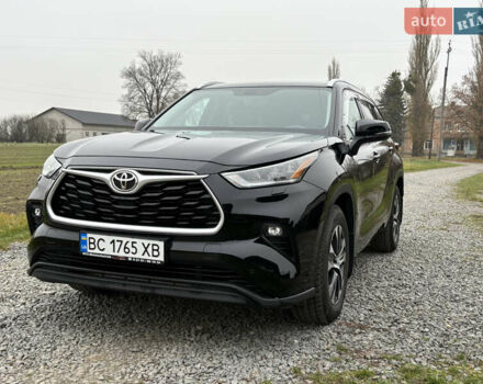 Чорний Тойота Хайлендер, об'ємом двигуна 3.46 л та пробігом 65 тис. км за 37700 $, фото 1 на Automoto.ua