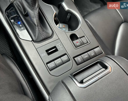 Черный Тойота Хайлендер, объемом двигателя 3.46 л и пробегом 65 тыс. км за 37700 $, фото 26 на Automoto.ua