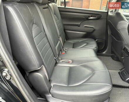 Чорний Тойота Хайлендер, об'ємом двигуна 3.46 л та пробігом 65 тис. км за 37700 $, фото 17 на Automoto.ua