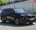 Черный Тойота Хайлендер, объемом двигателя 3.46 л и пробегом 64 тыс. км за 39999 $, фото 1 на Automoto.ua