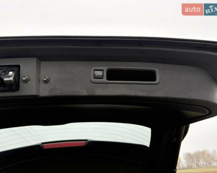 Черный Тойота Хайлендер, объемом двигателя 3.46 л и пробегом 65 тыс. км за 37700 $, фото 22 на Automoto.ua