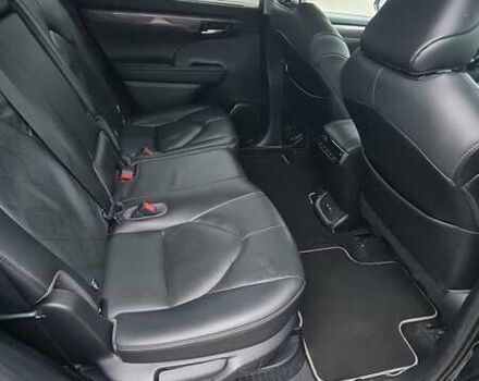 Черный Тойота Хайлендер, объемом двигателя 2.49 л и пробегом 84 тыс. км за 49900 $, фото 5 на Automoto.ua