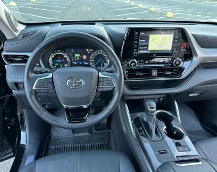 Черный Тойота Хайлендер, объемом двигателя 2.5 л и пробегом 72 тыс. км за 52555 $, фото 20 на Automoto.ua