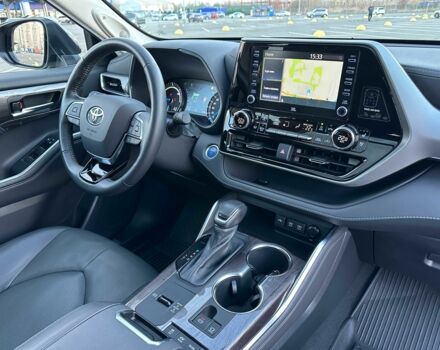 Черный Тойота Хайлендер, объемом двигателя 2.5 л и пробегом 72 тыс. км за 52555 $, фото 2 на Automoto.ua