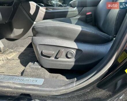 Чорний Тойота Хайлендер, об'ємом двигуна 3.46 л та пробігом 72 тис. км за 42000 $, фото 25 на Automoto.ua
