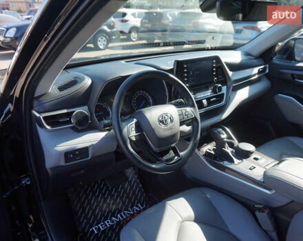Тойота Хайлендер 2021 у Одесі на Automoto.ua Чорний Тойота Хайлендер, об'ємом двигуна 2.49 л та пробігом 32 тис. км за 41500 $, фото 45 на Automoto.ua