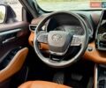 Тойота Хайлендер 2021 в Киеве на Automoto.ua Черный Тойота Хайлендер, объемом двигателя 3.46 л и пробегом 97 тыс. км за 46990 $, фото 33 на Automoto.ua